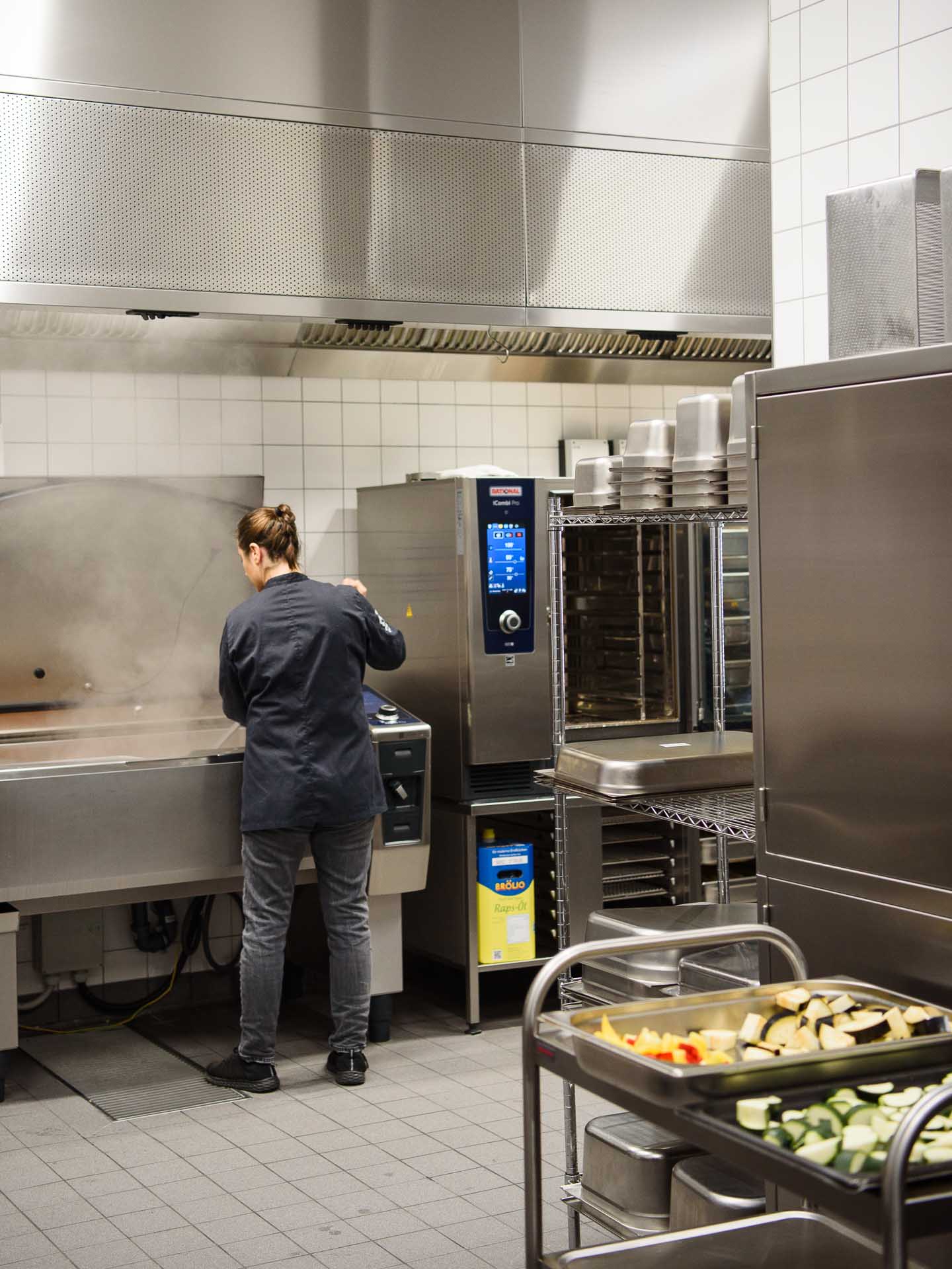 Sustainable Urban Logistics in Hamburg: How “mammas canteen” Redefines School Catering